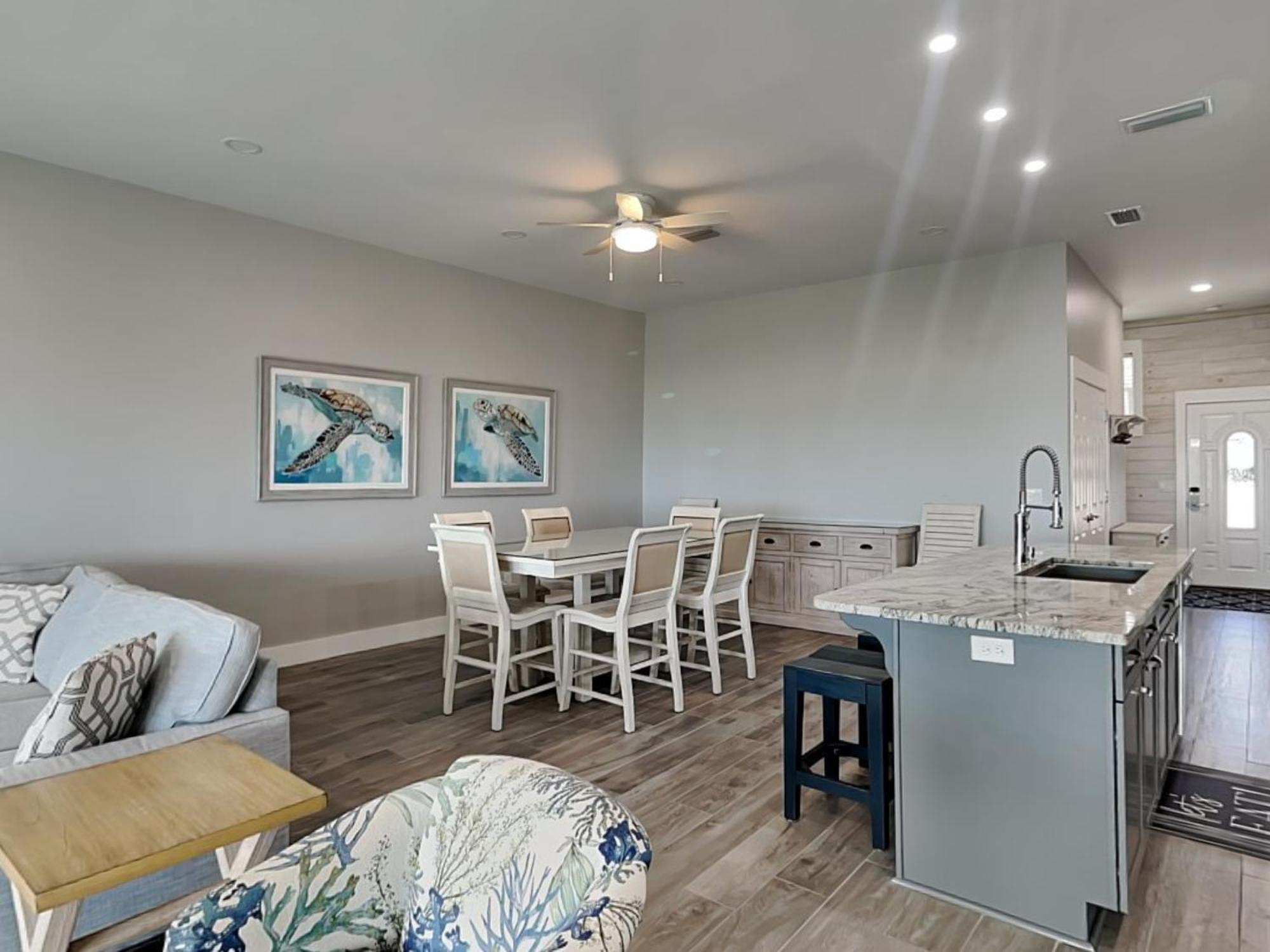 Beachside West Apartment *